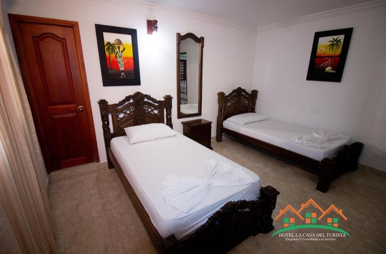 Hotel La Casa Del Turista Cartagena Exterior photo