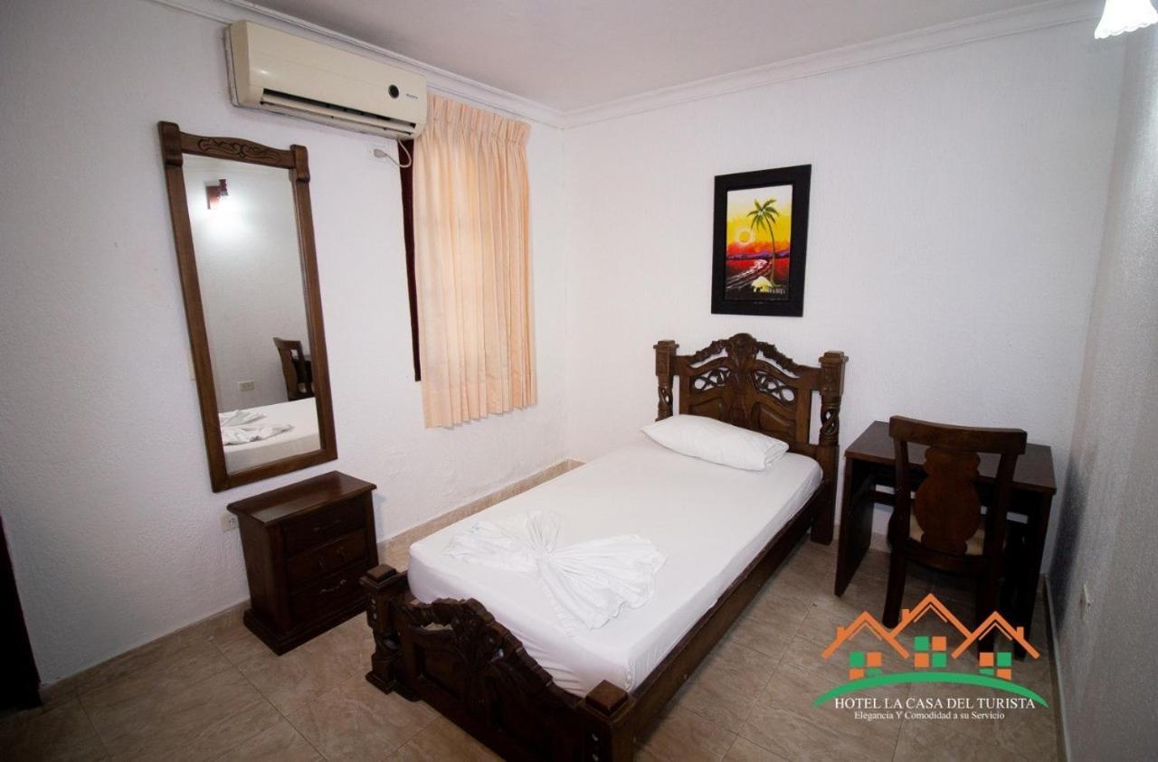 Hotel La Casa Del Turista Cartagena Exterior photo